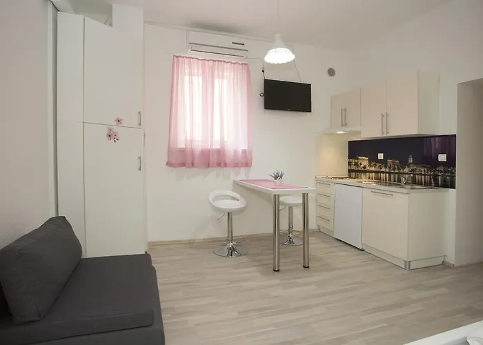 Affittacamere Summer Bay 3*