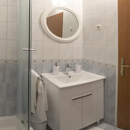 Summer Bay ספליט