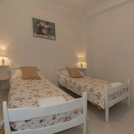 בית הארחה Summer Bay